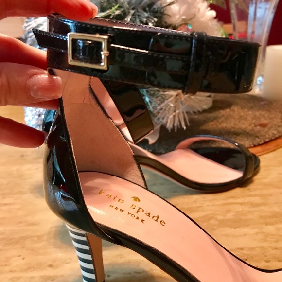 🚫SOLD🚫 NWOT Kate Spade Elsa Sandal - Picture 5 of 8